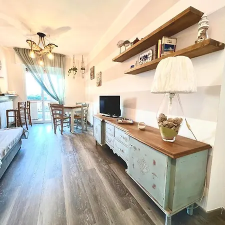 Shabby House Fdm Forte dei Marmi